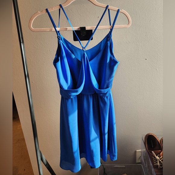 Spring blue short dress - Picture 2 of 4